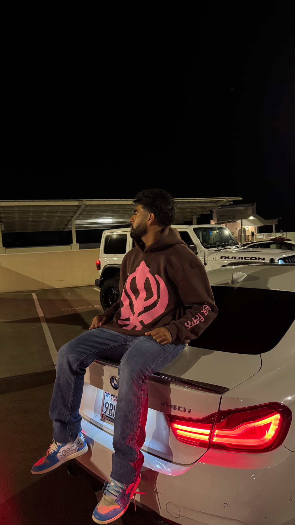 Tyar Bar Tyar Hoodie