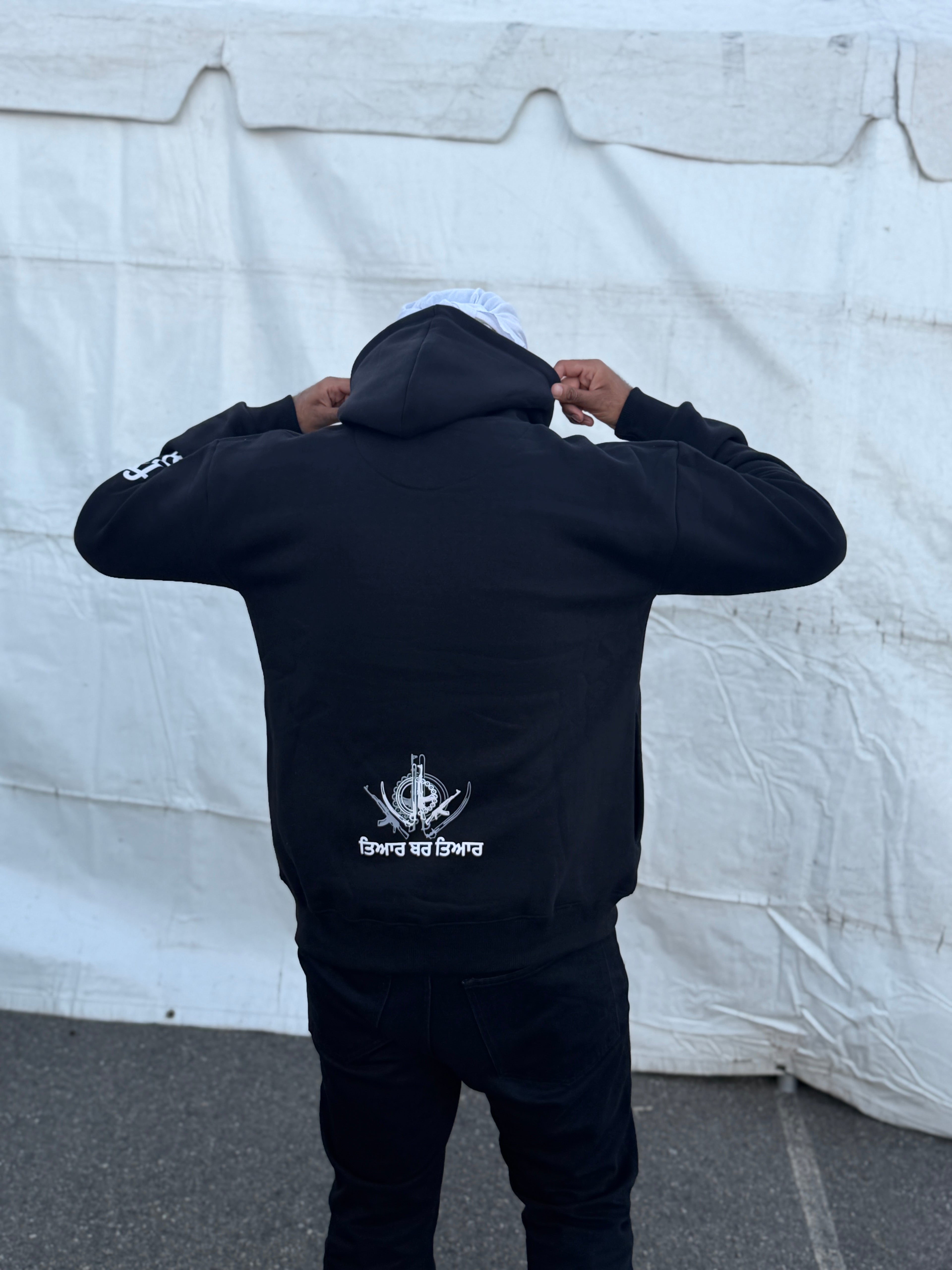 Tyar Bar Tyar Hoodie